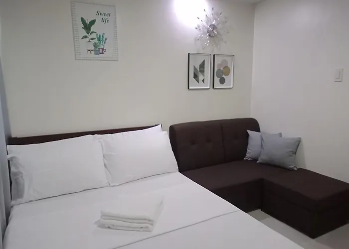 Cozy33 The Persimmon Studio, Near Airport, Sm, Ayala, Business Park, It Park 4*