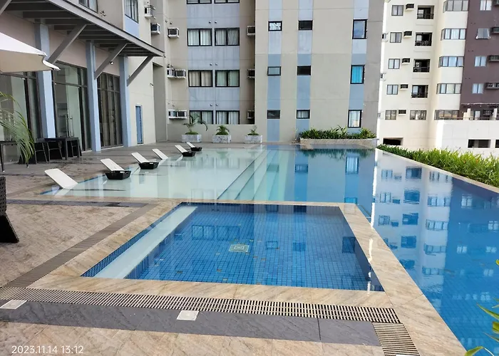 Cozy33 The Persimmon Studio, Near Airport, Sm, Ayala, Business Park, It Park 세부