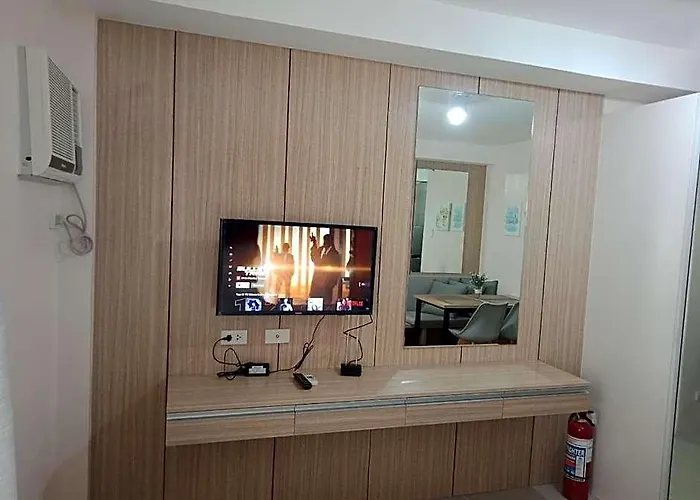 Cozy33 The Persimmon Studio, Near Airport, Sm, Ayala, Business Park, It Park 4* 세부