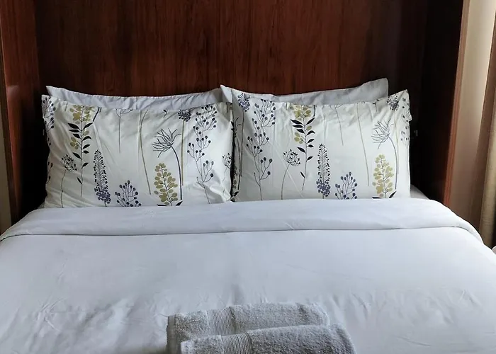 Cozy33 The Persimmon Studio, Near Airport, Sm, Ayala, Business Park, It Park 아파트호텔