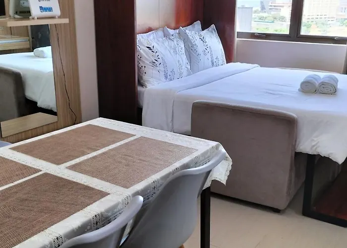 Cozy33 The Persimmon Studio, Near Airport, Sm, Ayala, Business Park, It Park 세부